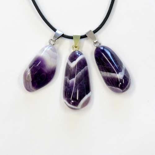 Amethyst-Chevron Anhänger Silber 925 rhodiniert oder vergoldet
