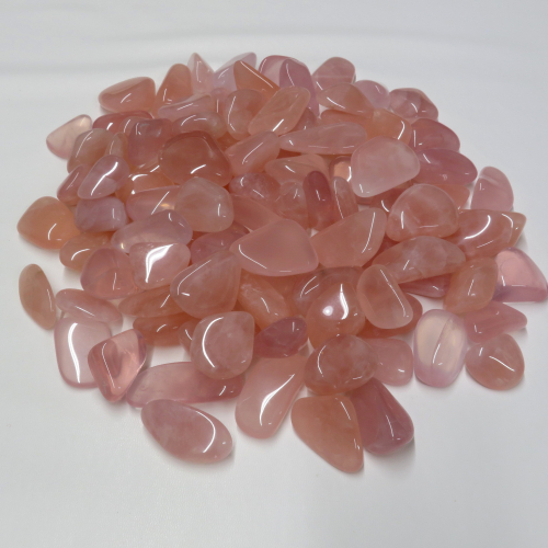 Rosenquarz (Extra Q)Trommelsteine VE 0,25
