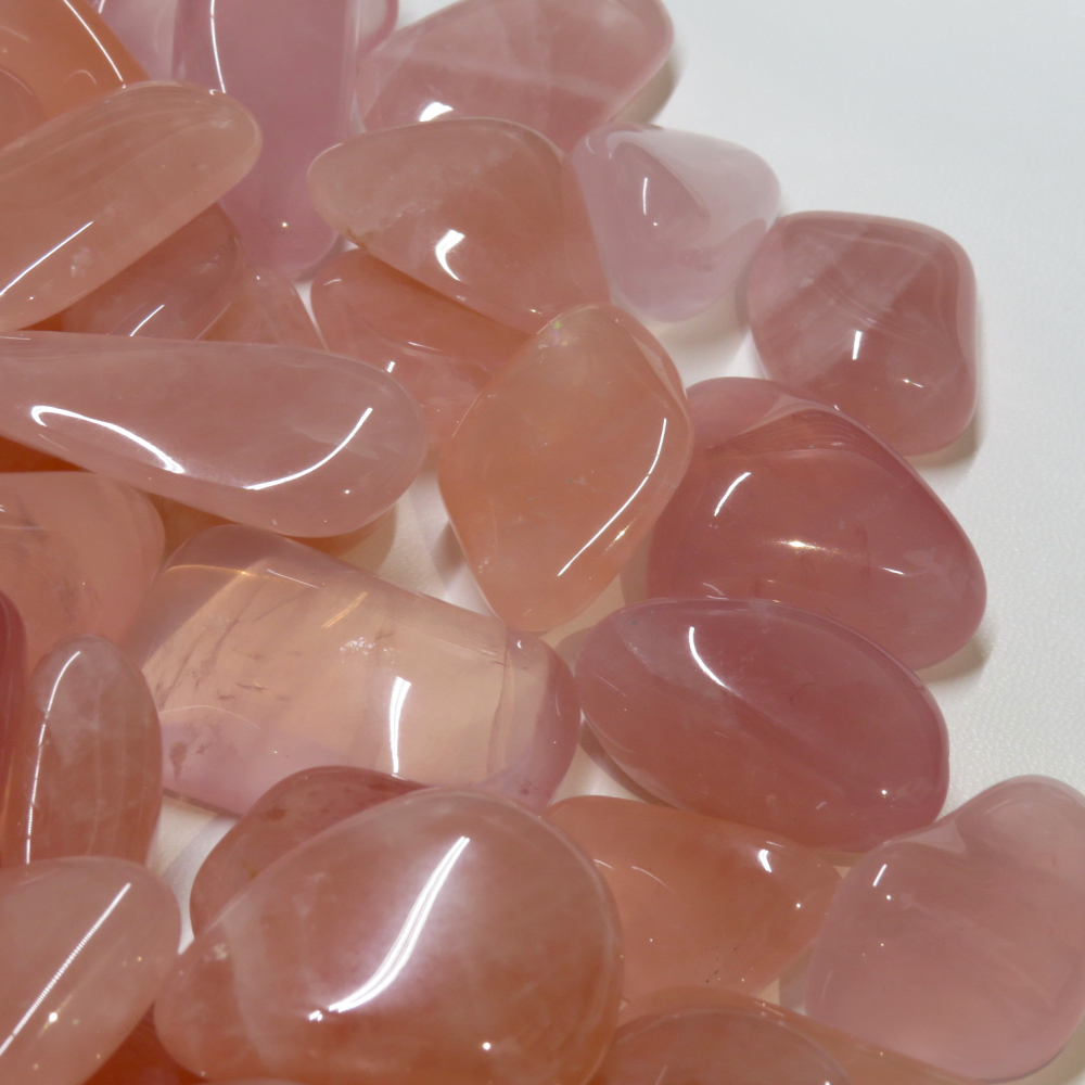Rosenquarz (Extra Q)Trommelsteine VE 0,25